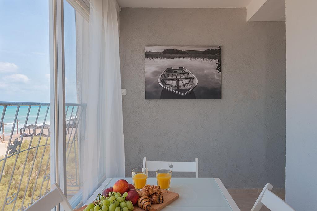 Dream On The Beach Haïfa Extérieur photo